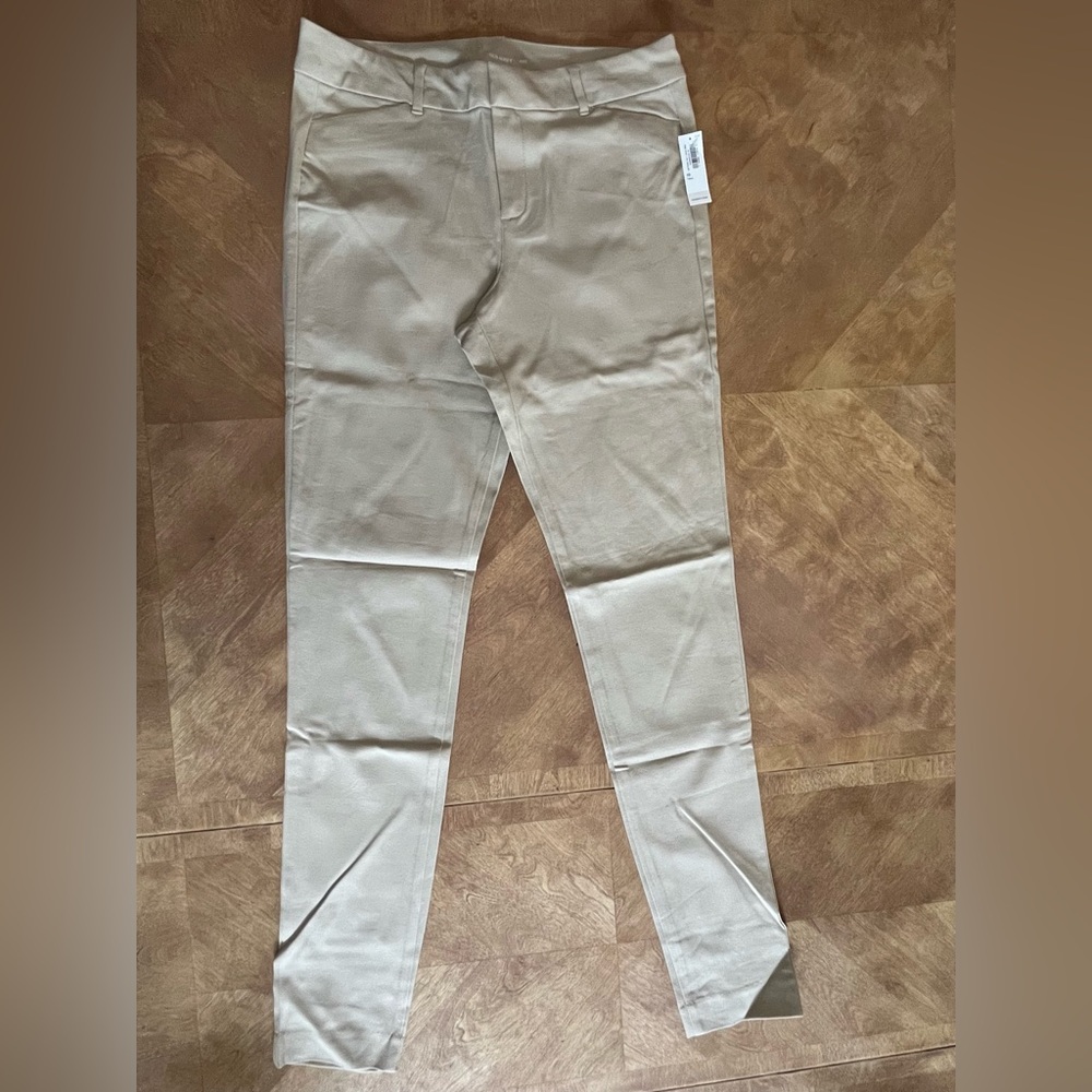 Old Navy Slim Beige Pants –  Size 10 Tall (NWT)